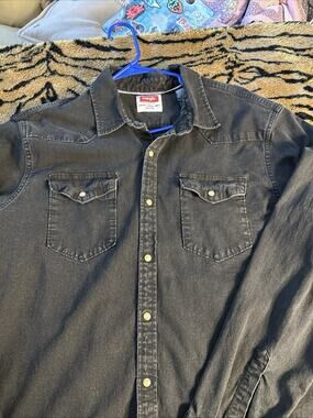 Wrangler Shirt Men XL Black Pockets Pearl Snap Long Sleeve Denim Western Cowboy